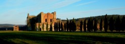 San Galgano in lontananza